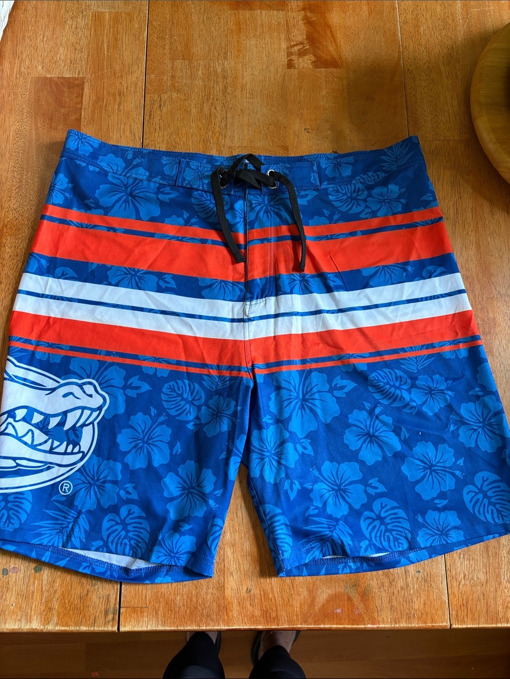 MEN’S FLORIDA GATOR BOARD SHORTS